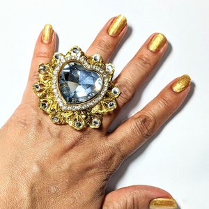 Large crystal rings, cocktail rings, victorian style rings, crystal rings, large rings, heart rings, crystal heart, adjustable rings.