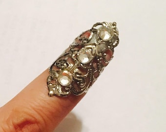 Single crystal claw ring,nail tip,nail ring,nail guard,finger tip,crystal claw,silver color filigree,clear crystals.