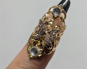 Small claw ring, claw, nail guard, nail tip, finger tip, metal nail cover, metal nail tip, metal nail, butterfly ring, nail, sizable.