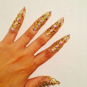 Gold crystal claws,nail guards,nail tips,metal claws,crystal claws,nail covers,metal fingertips,metal claws,gold color,adjustable,10pcs.