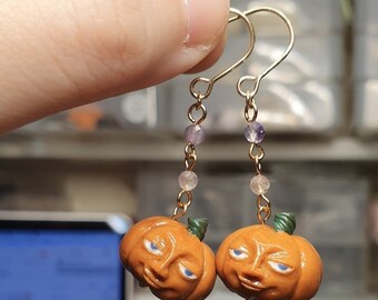 Pendientes Dyrad con piedras preciosas - Dungeon Meshi Anime (pre-order)