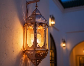 Lanterna da parete marocchina in rame realizzata a mano / Edizione per esterni e interni