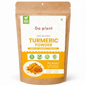 Puede incluir: Una bolsa de papel marrón con cúrcuma en polvo. La bolsa tiene la inscripción "Go plant" y "Turmeric Powder". La etiqueta también indica "100% Natural", "Versatile + Aromatic + Flavorful" y "Peso neto 2268 g".