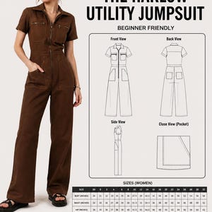Op de afbeelding: Een bruine utility jumpsuit met korte mouwen, een ritssluiting en zakken. De afbeelding bevat een model dat de jumpsuit draagt, naaipatronen en maattabellen. De tekst luidt "THE HARLOW UTILITY JUMPSUIT".
