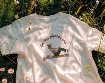 Camiseta "Na minha era do pilates", regata justa para treino, camiseta moderna e consciente para academia.