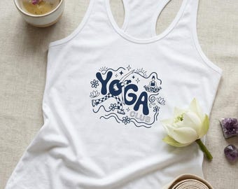 Regata retrô estilo nadador para clube de ioga, camiseta de pilates para bem-estar, roupa esportiva minimalista feminina para quem busca atenção plena.