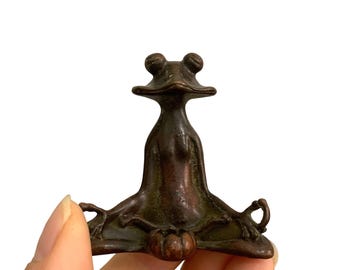 Vintage Bronze Meditation Yoga Frog Tea Pet, Mini Zen Lotus Desktop Calming Decor Gift