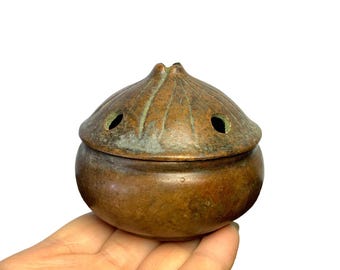 Lotus Leaf Lid Bronze Incense Burner, Mini Zen Tea Table Decor & Spiritual Gift