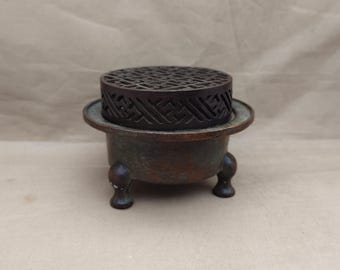 Vintage Patinated Copper Incense Burner | Elegant Meditation & Tea Decor