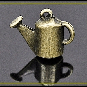 6 x Watering Can 3D Charm Pendant bronze image 1