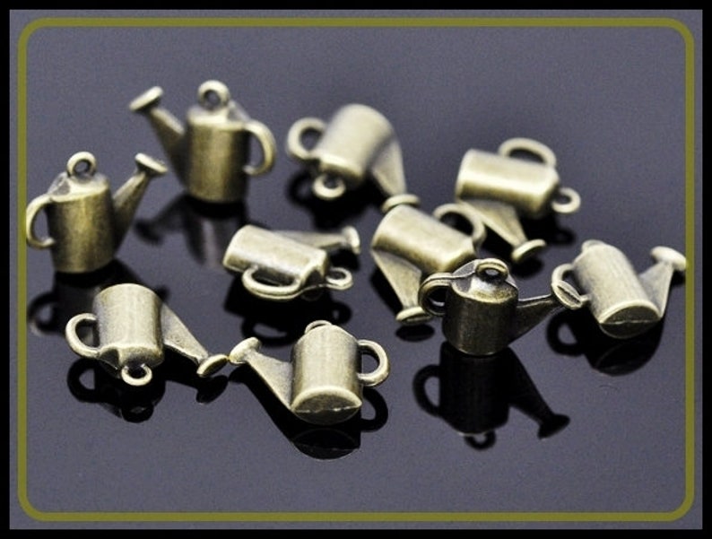 6 x Watering Can 3D Charm Pendant bronze image 2