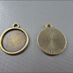 10x porte-assiettes rondes pendentifs pour cabochons avec rond Ø 12 mm, couleur bronze A51 image 3