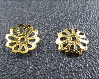 30x or 60x Gold plated flowers bead cups filigree - P62