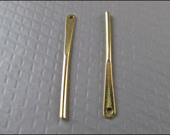 20 x Pendants Needle Sticks made of brass A22