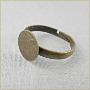 10 x bronze rings with large adhesive plate (10 mm), rimless - RZ06