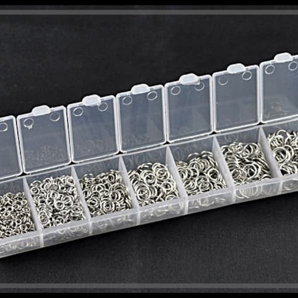 1500 parts dark silver colored beegeringen different sizes sorted in one box