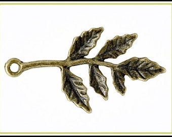 10 x Leaf Charm Pendant Bronze Antique - A12