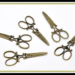 5 x Scissors Charm Pendant bronze antique A02 image 5