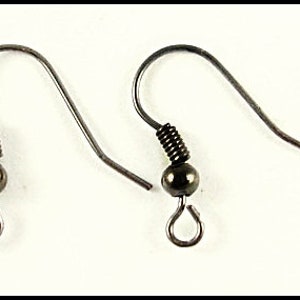 20, 50 or 100 x Black Ear Hooks - B15