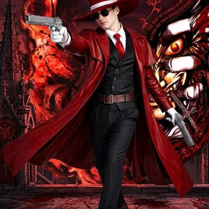 以下が含まれることがあります： 赤い革のトレンチコート、帽子、ネクタイのアンサンブル。黒いベスト、パンツ、茶色のベルトが含まれています。人物は2丁の銀色のピストルを持っています。背景にはゴシック建築と燃えるようなデザインが描かれています。