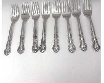 Juego de 8 tenedores de ensalada Pfaltzgraff Remembrance de acero inoxidable con diseño floral brillante de 16,5 cm.