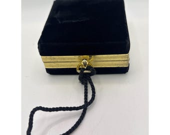 Vintage Lady Ronson Superbe Black Velvet Jewelry Trinket Box Case Gold Trim 1950