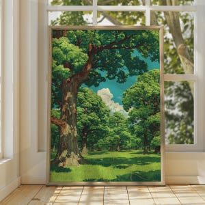 Op de afbeelding: Een ingelijste rechthoekige wandkunstprint met een weelderig boslandschap met een grote, getextureerde bruine boomstam op de voorgrond, dicht groen gebladerte en een helderblauwe lucht met witte wolken boven de boomtoppen.