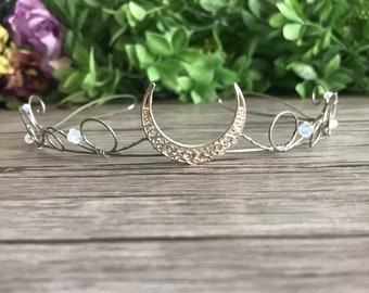 Crescent Moon Tiara in Silver - Moon Princess Crown - Celestial Hairband