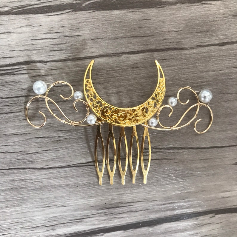 Moon Comb Crescent Hair Accessory with pearls image 4