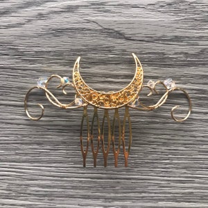 Moon Comb, Crescent Hair Accessory, Celestial Hair Piece, Bridal Comb