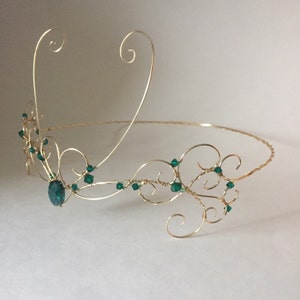 Gold forhead circlet with dark green beads image 4