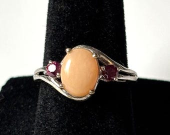 Anillo de plata de ley color coral melocotón con detalles en rojo, estilo vintage, talla 8.