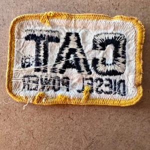 Vintage Caterpillar CAT Diesel Power Logo Patch 3x2 Sew On Workwear Trucker Hat image 4