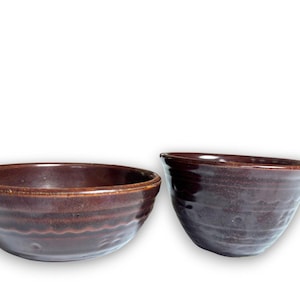 Vintage USA Brown Pottery Two Bowl Set Mid Century Stoneware