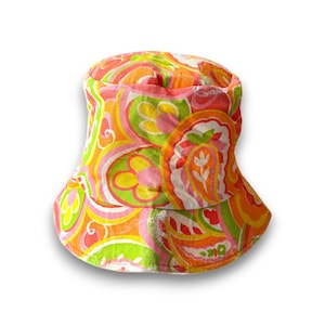 Vintage 1960s Sun Hatter of Florida Bucket Hat Psychedelic Paisley Mod Pink Orange - Small