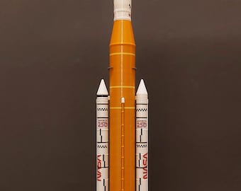 NASA SLS Artemis II Rocket – 1:200 Scale 3D Printed Model