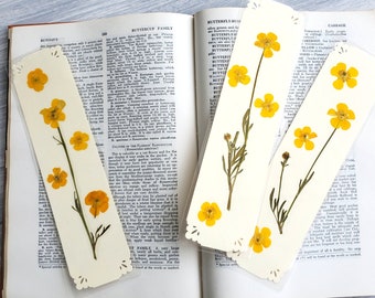 MARQUE-PAGES FLEURS BUTTERCUP Fleurs sauvages jaunes soleil vif, vraies fleurs, cadeau amusant pour une amie, une maman, un rat de bibliothèque, un amateur de fleurs, des fleurs sauvages