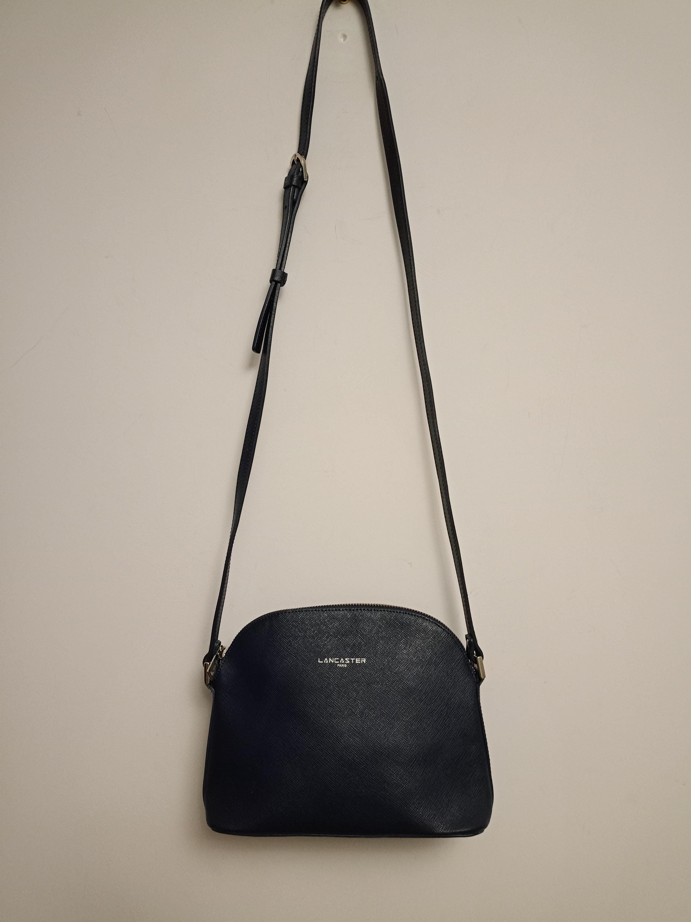 レディース 【美品】LANCASTER PARIS ランカスター 型押しレザー 