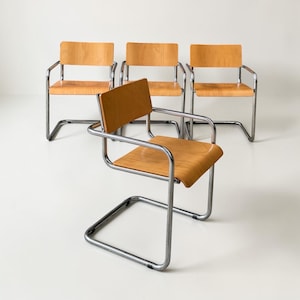 Bauhaus Cantilever tubular steel arm chair , plurima italy