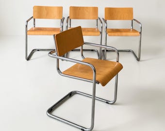 Bauhaus Cantilever tubular steel arm chair , plurima italy
