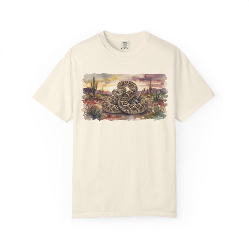 Camiseta con estampado de serpiente de cascabel en acuarela / Camiseta de fauna del desierto / Regalo para amantes de los reptiles del oeste / Camiseta para amantes de las serpientes / Camiseta vintage del suroeste Comfort Colors imagen 17