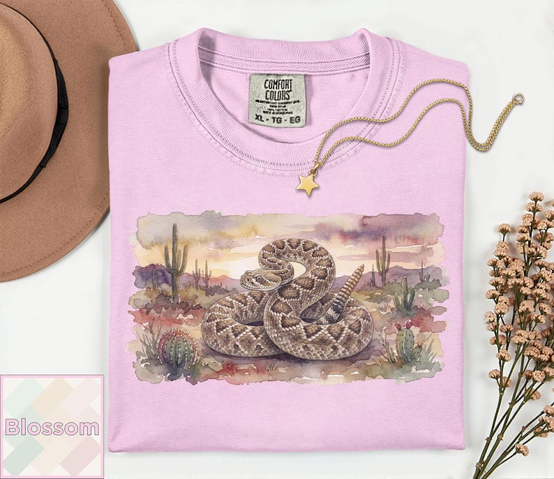 Camiseta con estampado de serpiente de cascabel en acuarela / Camiseta de fauna del desierto / Regalo para amantes de los reptiles del oeste / Camiseta para amantes de las serpientes / Camiseta vintage del suroeste Comfort Colors imagen 6