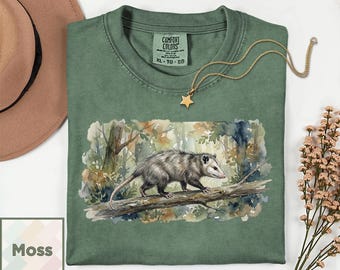Maglietta Opossum ad Acquerello / Maglietta Natura Goblincore / Regalo Animali Selvatici del Bosco / Maglietta Gatto Spazzatura / Maglietta Vintage Animali Comfort Colors® 1717