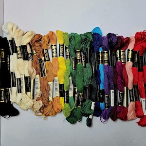 Mixed Embroidery Thread Lot 30 Skeins + Scrap Bundle DMC J&P Coats Designs