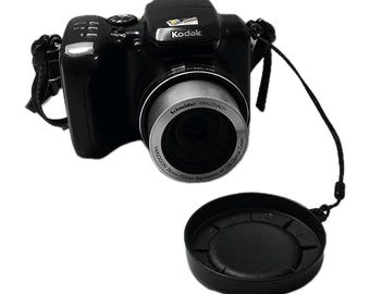 Kodak Easyshare Z712 IS 7.1 MP Digital Camera W/ Battery, Neck