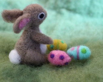 Easter Bunny, Needle Felted Bunny, 1 Realistic Bunny with 3 Easter Eggs, Handmade, Waldorf Inspired