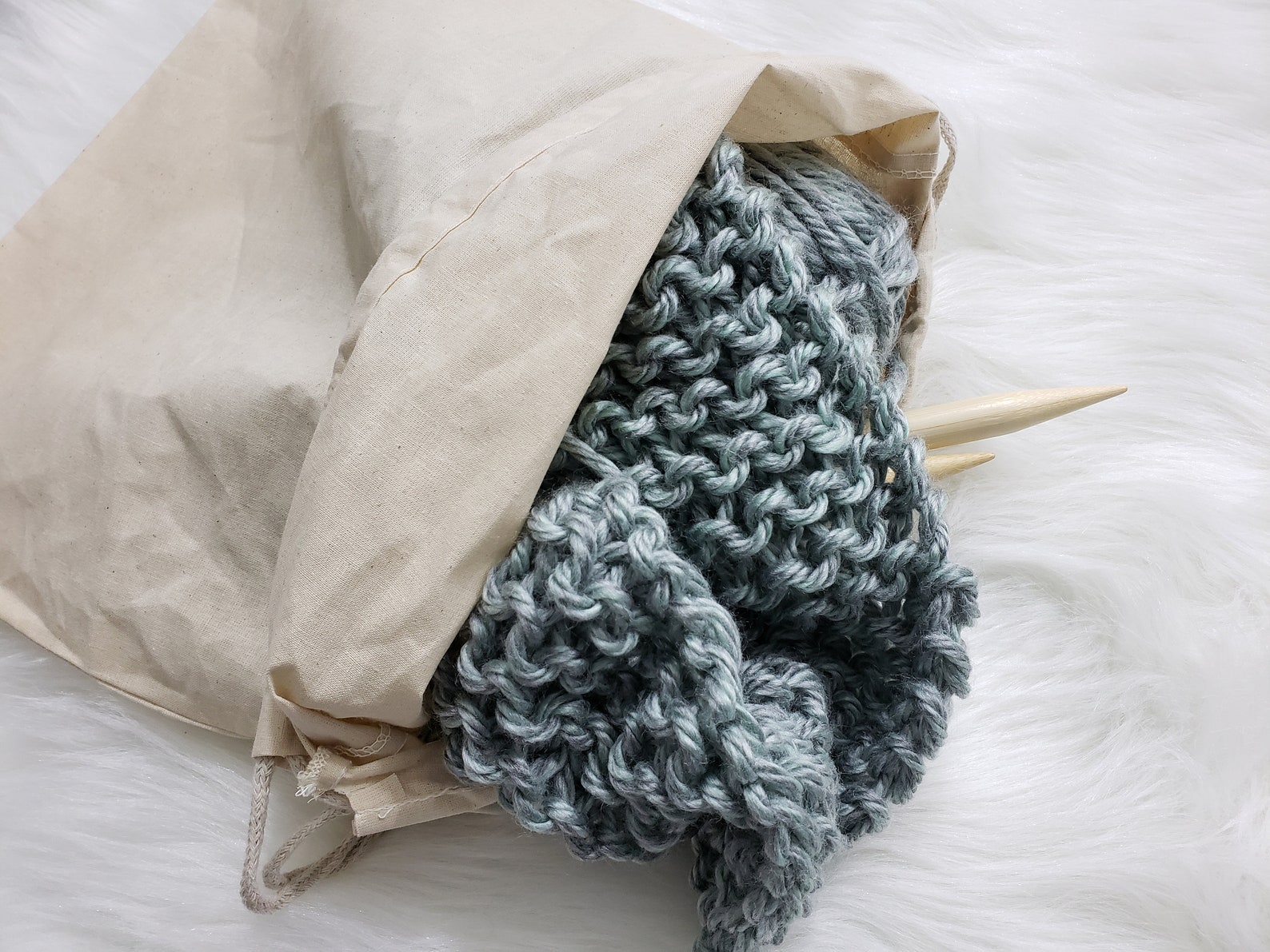 Chunky Scarf Beginner Knitting Kit / Beginner DIY Starter Scarf Kit