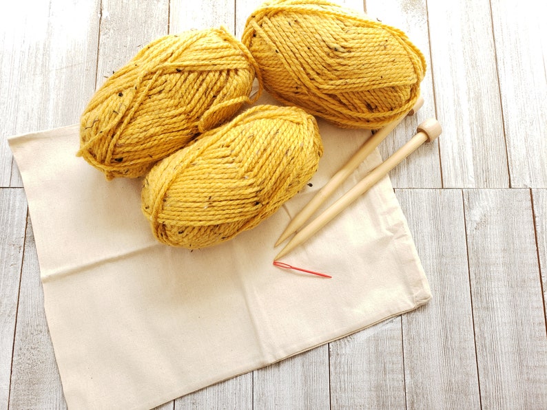 Chunky Infinity Scarf Knitting Kit / Beginner DIY Scarf Kit / Easy Knitting Pattern image 3
