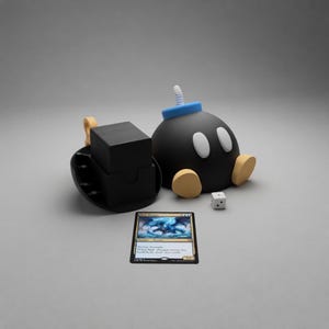 Caja para mazos Bob-omb - Caja para mazos de Super Mario TCG