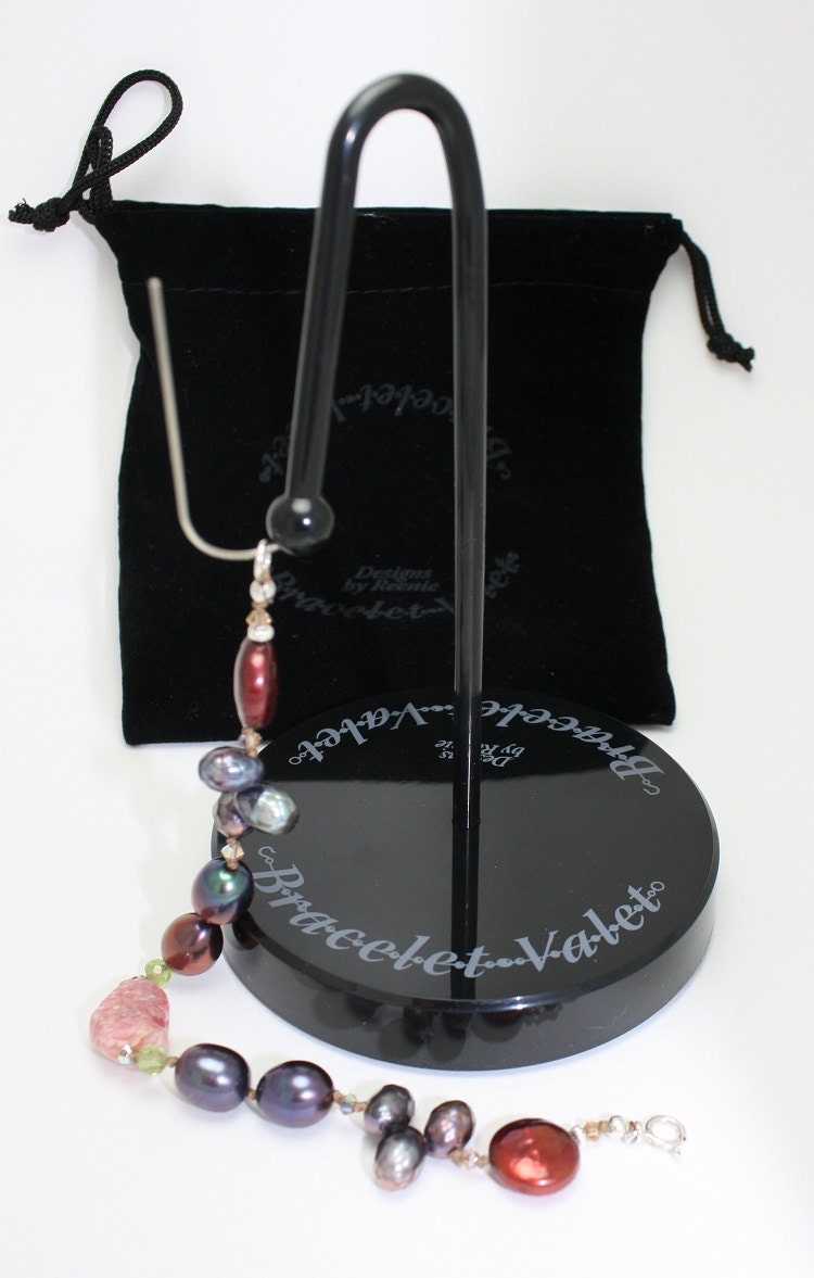 Bracelet Valet Help Putting On A Bracelet Easy Bracelet Etsy